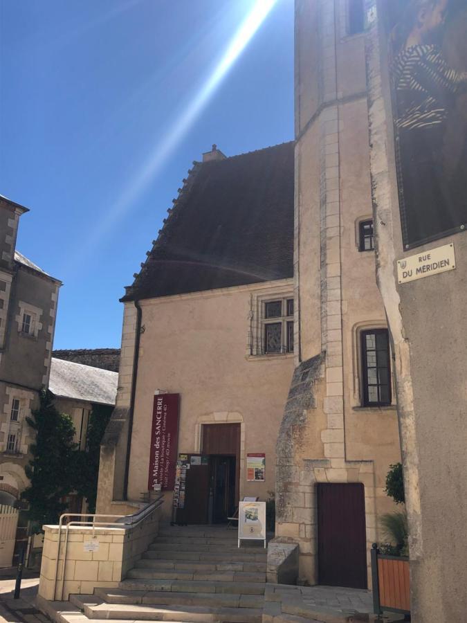 Grand Studio Centre Historique Sancerre Bagian luar foto
